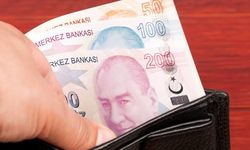 Asgari ücrete ara zam olacak mı? Gözler hükümetten gelecek açıklamada