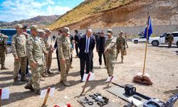 Hakkari'de mayınlı bölgeler temizleniyor