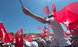 Türkiye Ahlat’ta buluştu! 1071 Zaferi’nin yıl dönümünde büyük coşku