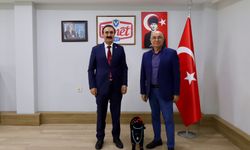 Başkan Süer’den Vanet Gıda’ya ziyaret: “Yerel markalarımıza sahip çıkmalıyız”
