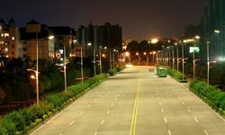 ÖZALP SEMERKANT CADDESİNİN AYDINLATMASI İŞİ