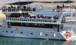Van, İranlı turistlerin gözdesi olmaya devam ediyor