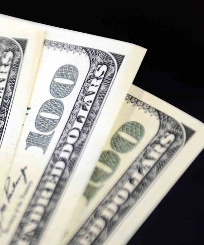 Dolar ve Euro Güne Yükselişle Başladı