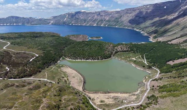 Türkiye’nin en büyük krater gölü Nemrut’ta yoğunluk