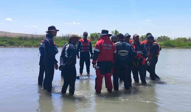 Kocasu Çayı'na düşen 6 yaşındaki çocuğun cansız bedeni bulundu