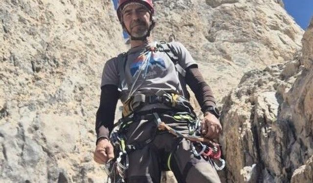 Hakkari’de kaybolan dağcının cansız bedenine ulaşıldı