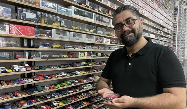 35 Yılda 15 Bin Model Araba Biriktirdi