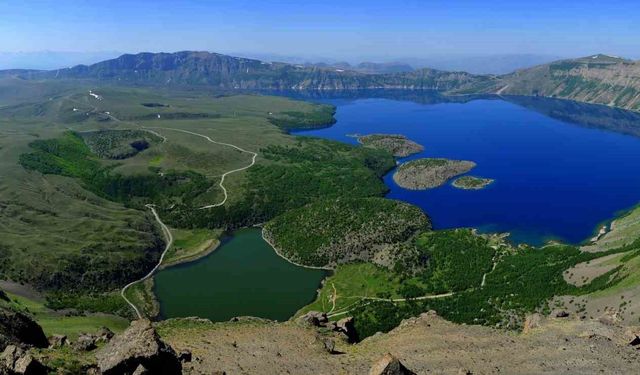 Bitlis’in eşsiz değeri Nemrut Kalderası milli park oldu