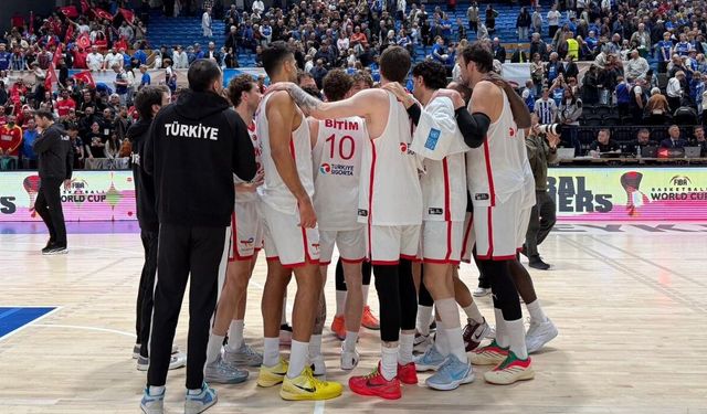 A Milli Erkek Basketbol Takımından Büyük Başarı
