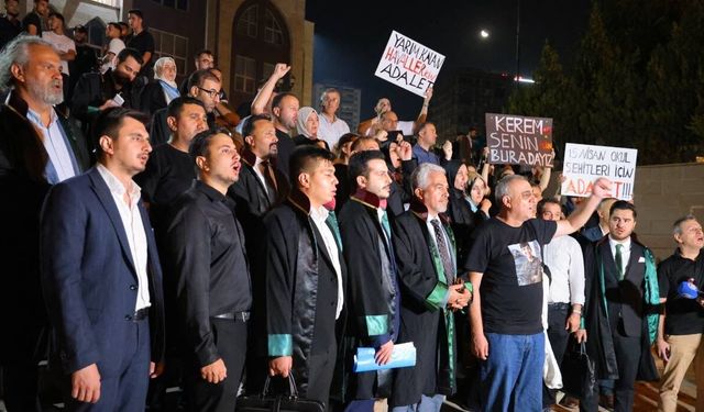 10 kişinin öldüğü okul saldırısında tahliye kararı aileleri ayağa kaldırdı