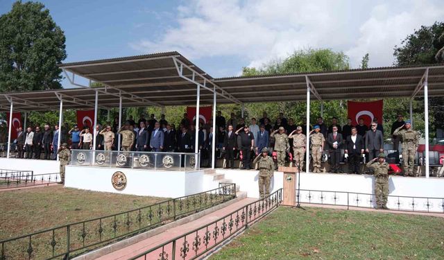 Tatvan 10’uncu Komando Tugay Komutanlığı’nda görev değişimi