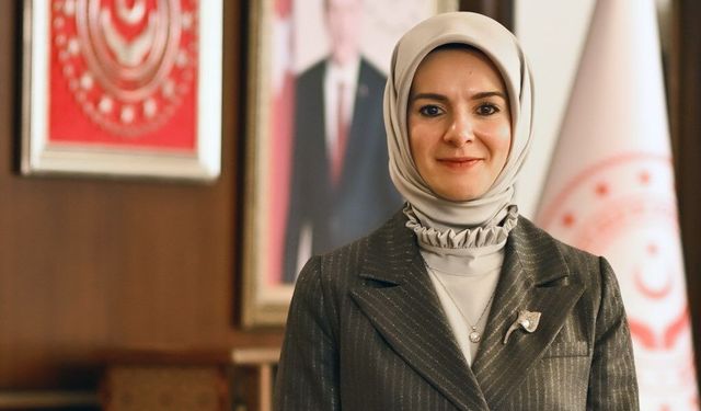 Bakan Göktaş'tan "Sosyal medya düzenlemesi" açıklaması