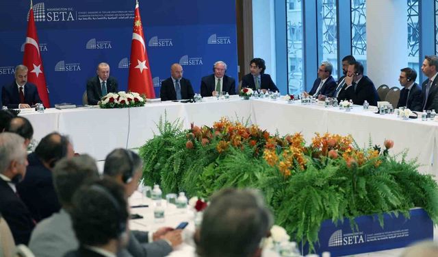 Cumhurbaşkanı Erdoğan,  SETA eşgüdümünde ABD’li düşünce kuruluşu temsilcileriyle bir araya geldi