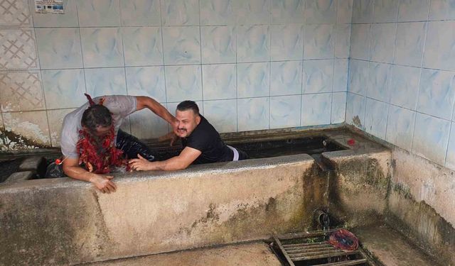 Manisa'da ilginç düğün geleneği