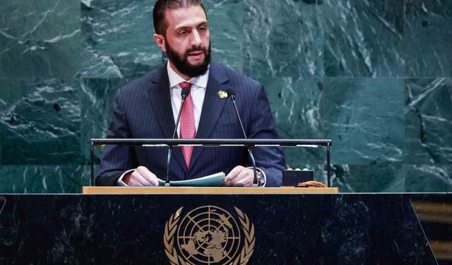 BM Güvenlik Konseyi, Suriye Devlet Başkanı Eş-Şara’ya yönelik yaptırımları kaldırdı