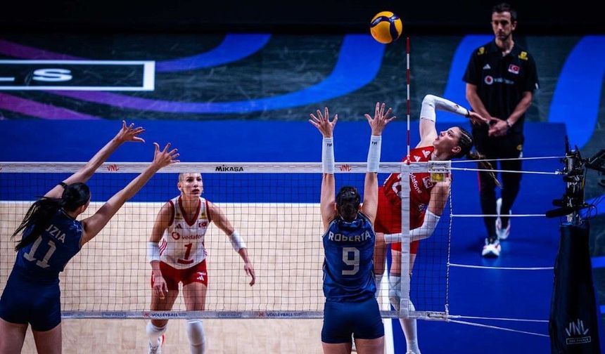 A Milli Kadın Voleybol Takımı, Brezilya’yı devirerek VNL 2026 şampiyonu oldu