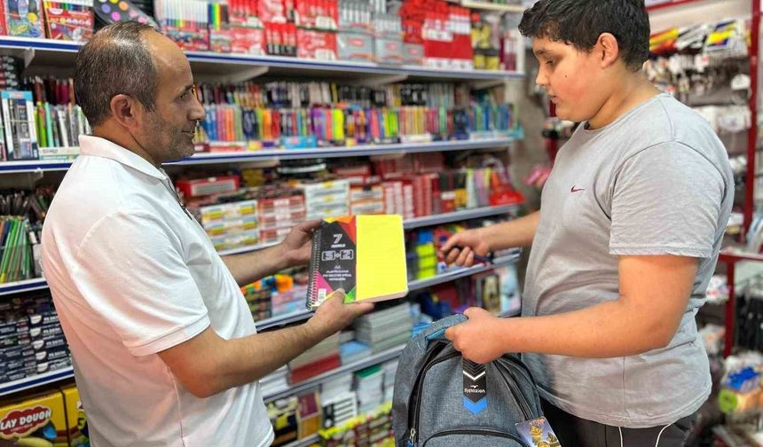 Van’da 2026-2027 okul alışverişi başladı: fiyatlar ne kadar?