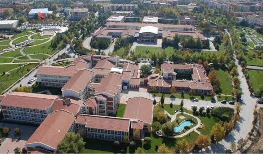 İkinci üniversite başvuruları başladı: Hangi üniversite ne zaman kayıt alıyor?