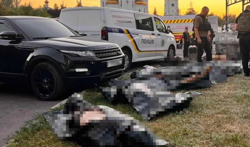 Rus ordusu Ukrayna’da alışveriş merkezini vurdu: 16 ölü