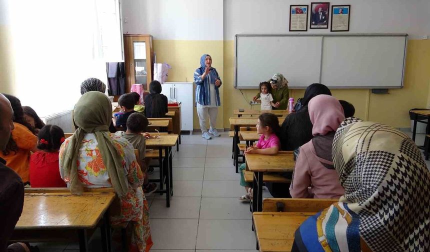 Van’da minik öğrenciler için okul heyecanı başladı