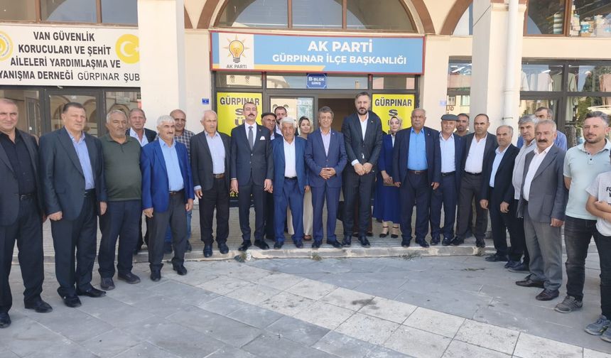 AK Parti Van Milletvekili Türkmenoğlu’ndan Gürpınar’da birlik ve beraberlik mesajı