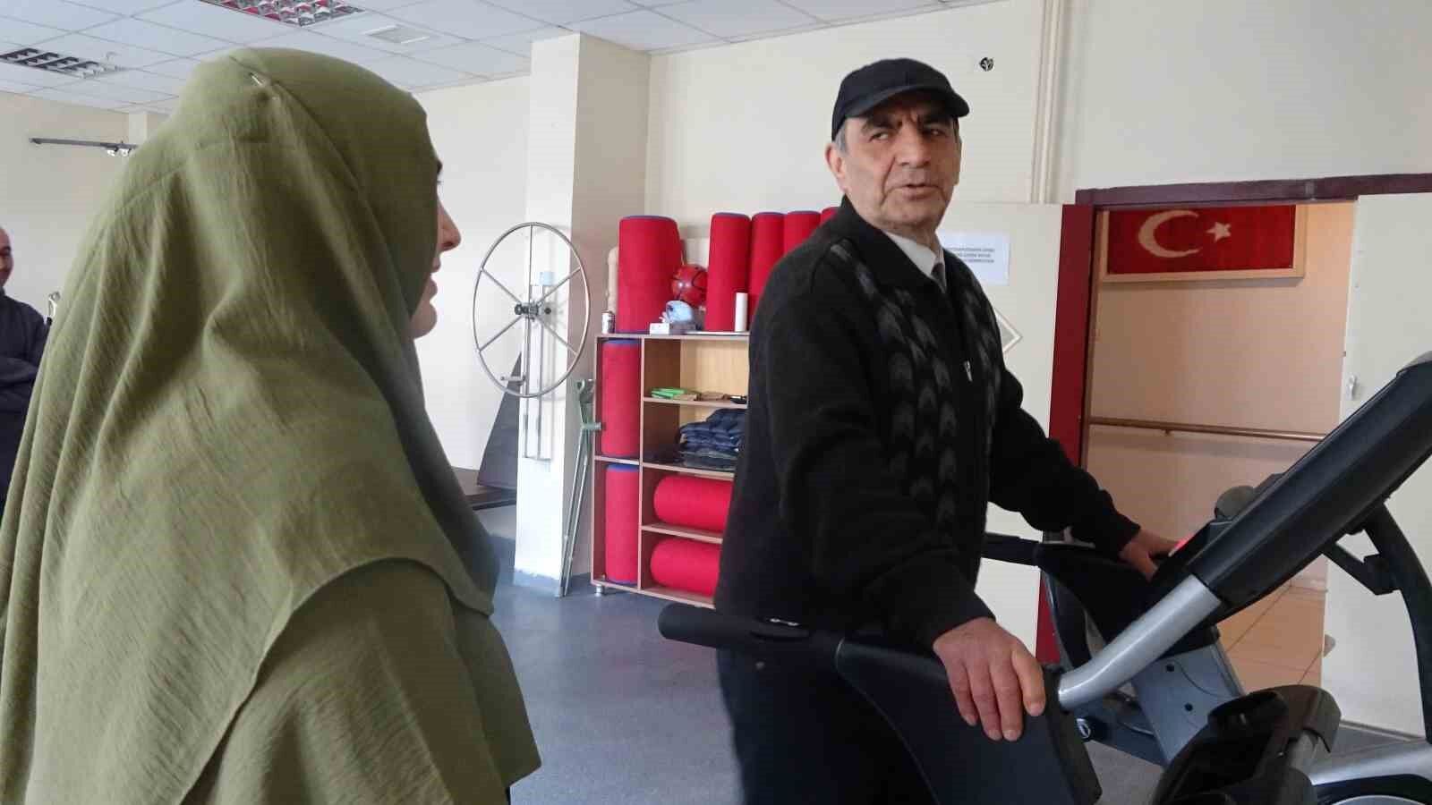 Geç kalınan teşhis ile gözlerini kaybetti şimdi sağlığına kavuşacağı günü bekliyor