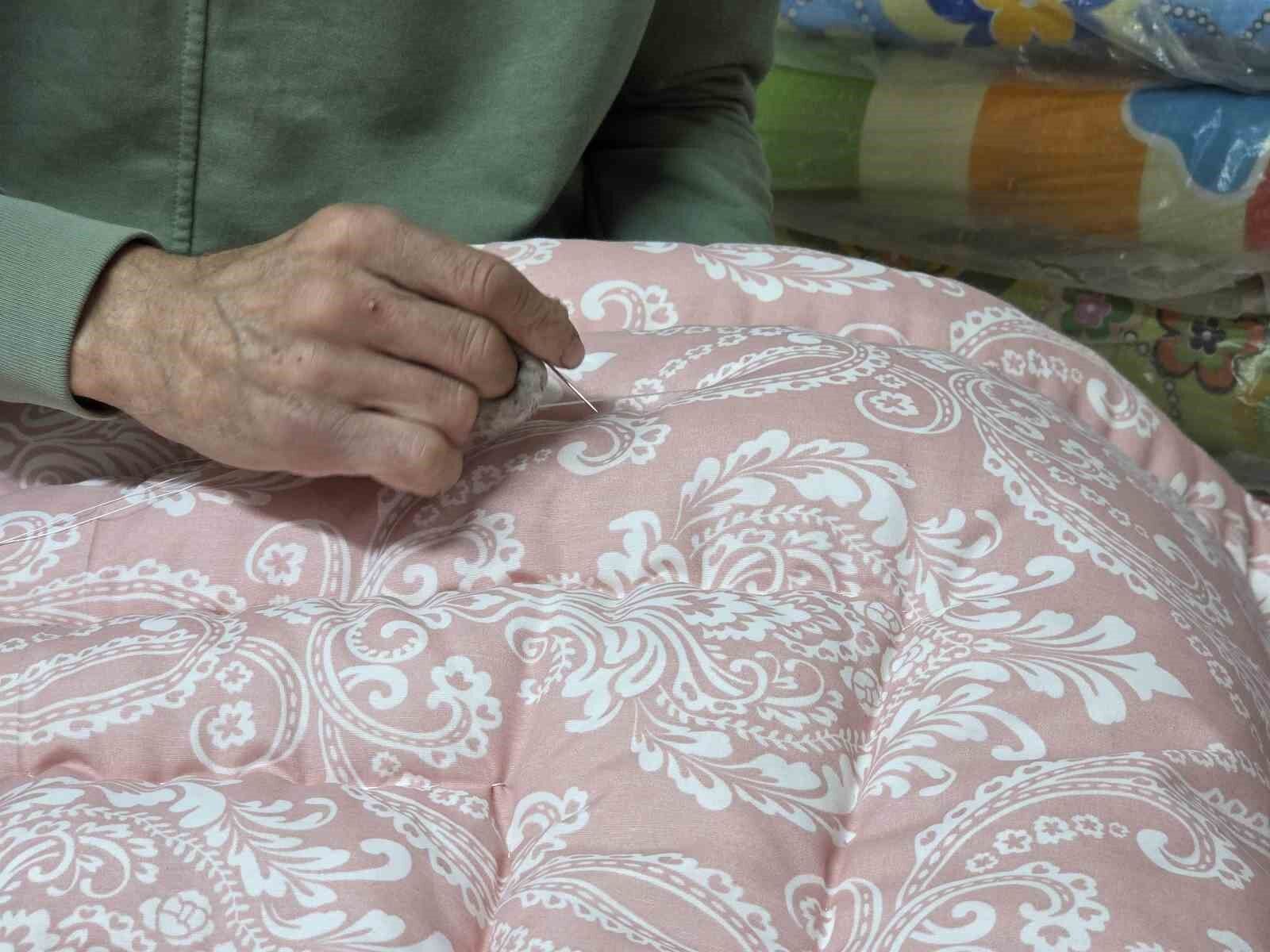 Yorgancılar son ilmeklerini atıyor: En genç usta 52 yaşında